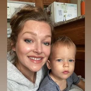 Meet your Posher, Cecilia